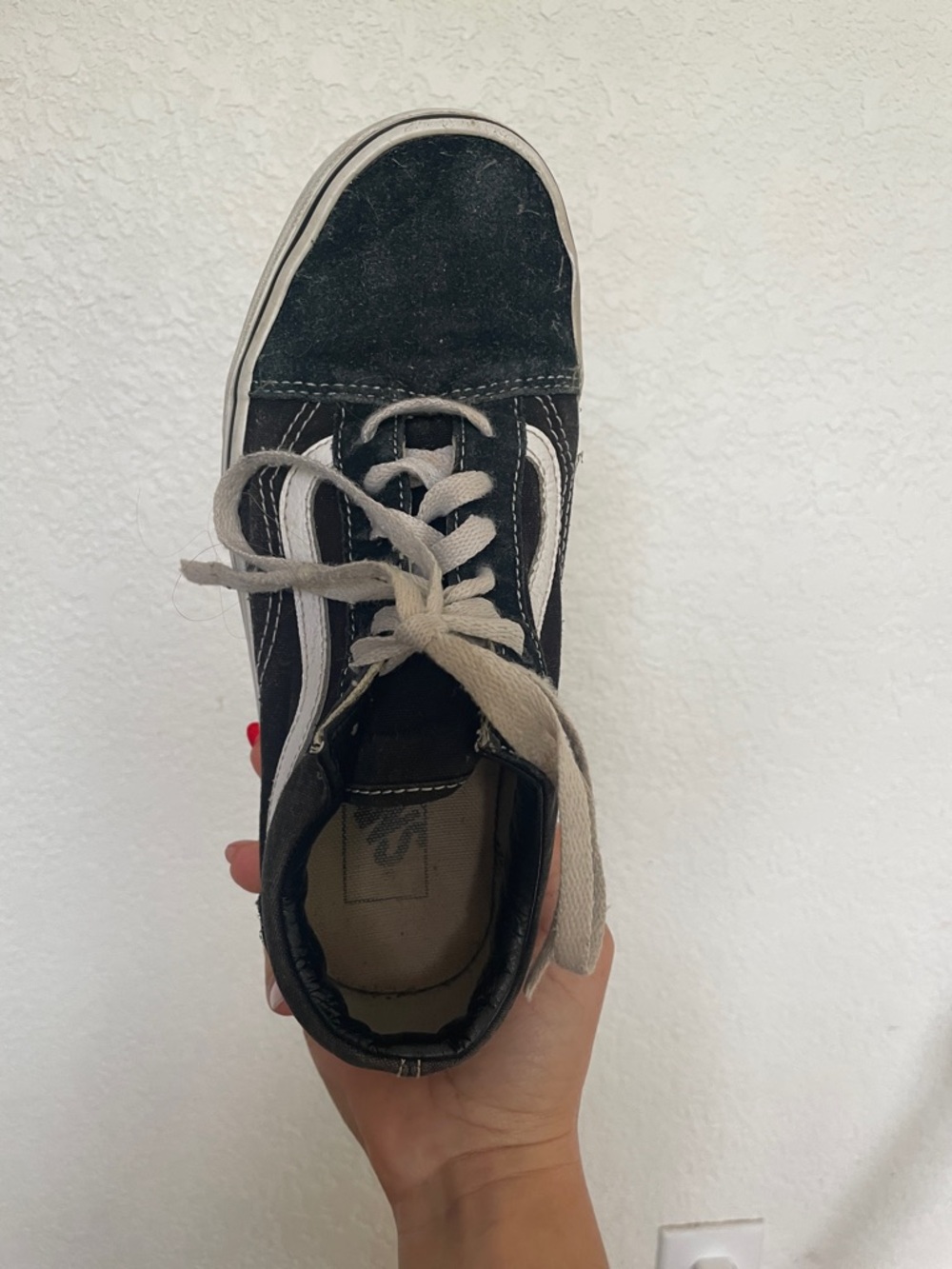 Vans - Picture 3 of 6